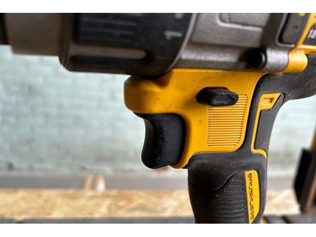 Dewalt boormachine en slagschroefmachine - afbeelding 2 van  14