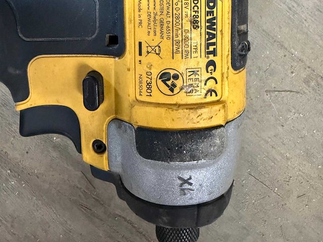 Dewalt boormachine en slagschroevendraaier - afbeelding 7 van  8