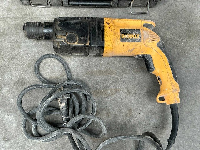 Dewalt boormachine - afbeelding 1 van  3