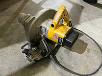 Dewalt cirkelzaagmachine - afbeelding 2 van  2