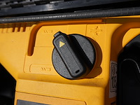 Dewalt combihamer d25404k sds-plus - afbeelding 4 van  7