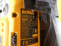 Dewalt combihamer d25601k sds-max - afbeelding 2 van  7