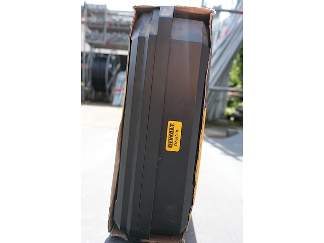 Dewalt combihamer d25601k sds-max - afbeelding 7 van  7