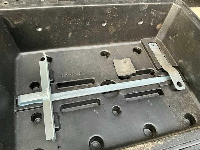 Dewalt d23650 cirkelzaagmachine - afbeelding 6 van  7