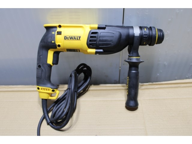 Dewalt d25134 boormachine - afbeelding 2 van  2