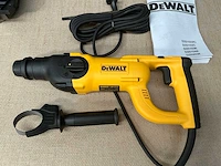 Dewalt d25203 boor-/breekhamer - afbeelding 2 van  4