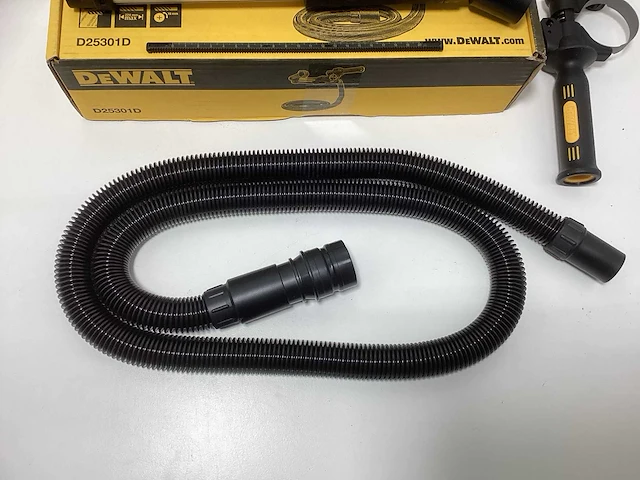 Dewalt d25301d stofafzuigsysteem sds-plus - boor- en breekhamers - afbeelding 5 van  7