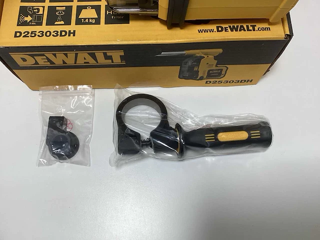 Dewalt d25303dh stofafzuigsysteem met hepa-filter voor boor- en breekhamers - 16mm - afbeelding 4 van  8