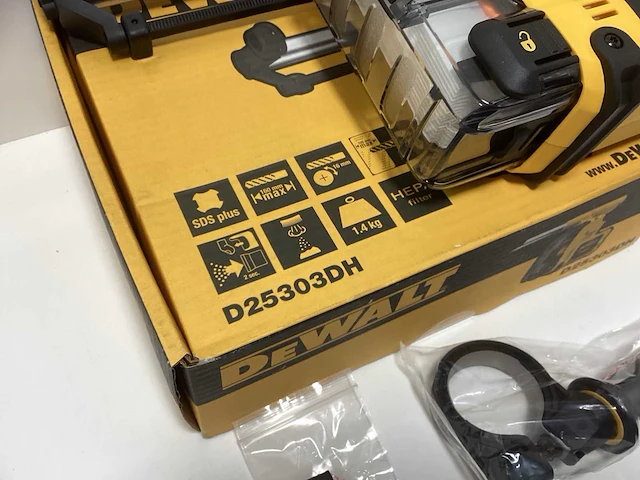 Dewalt d25303dh stofafzuigsysteem met hepa-filter voor boor- en breekhamers - 16mm - afbeelding 6 van  8