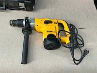 Dewalt d25600 klopboormachine - afbeelding 1 van  4