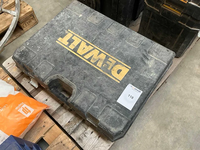 Dewalt d25733 breekhamer - afbeelding 4 van  4