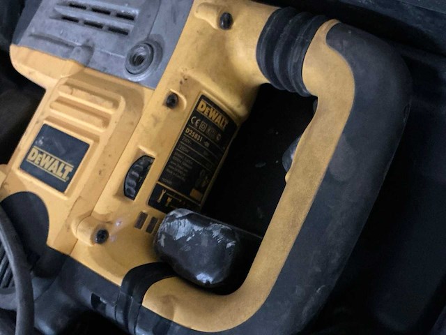 Dewalt d25831 klopboormachine - afbeelding 4 van  5