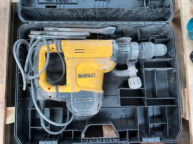 Dewalt d25832 breekhamer - afbeelding 1 van  5