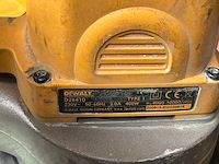 Dewalt d26410 polijstmachine - afbeelding 2 van  3