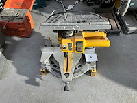 Dewalt d27113 afkort-/verstekzaag - afbeelding 3 van  5