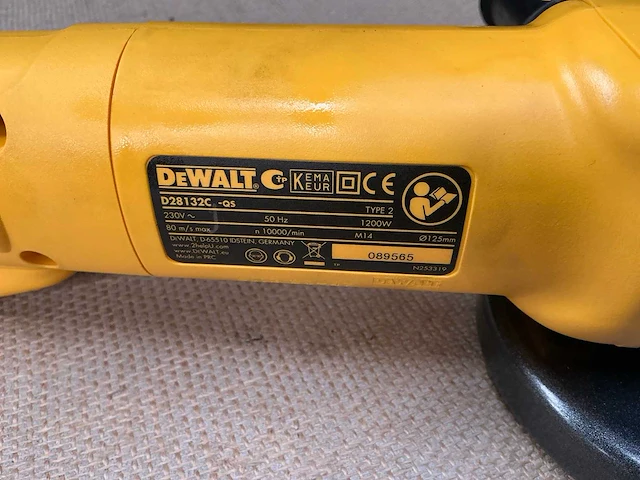 Dewalt d28132c haakse slijpmachine - afbeelding 4 van  5