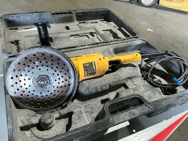 Dewalt d28492 haakse slijpmachine - afbeelding 3 van  6