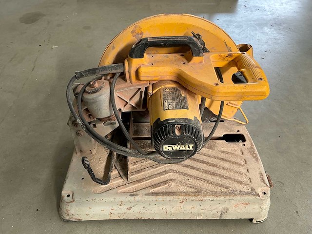 Dewalt d28715 muurzaagmachine - afbeelding 5 van  7