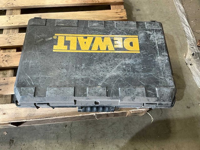 Dewalt dc234 boormachine - afbeelding 3 van  4