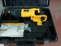 Dewalt dc305kn-xj 36v reciprozaag - afbeelding 3 van  3