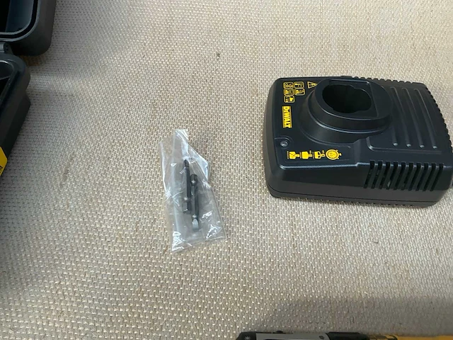Dewalt dc600ka accu knikschroevendraaier - afbeelding 4 van  4