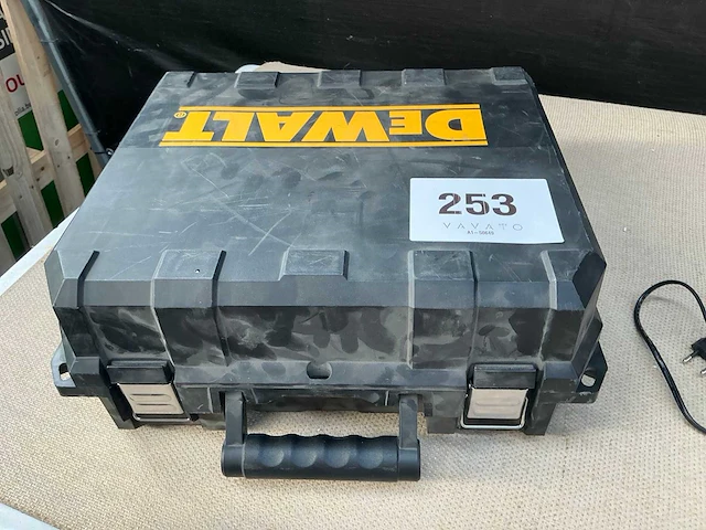 Dewalt dc602 tacker - afbeelding 6 van  7