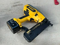 Dewalt dc602 tacker - afbeelding 6 van  7