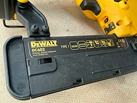 Dewalt dc602 tacker - afbeelding 5 van  7