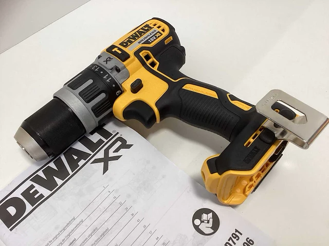 Dewalt dcd796 accu boormachine - afbeelding 3 van  7