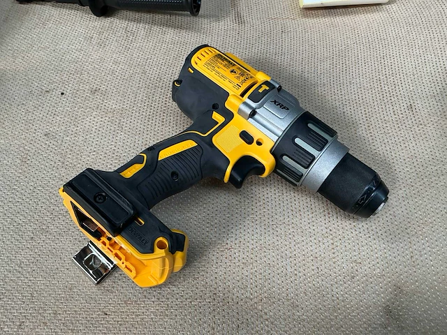 Dewalt dcd996 schroefboormachine - afbeelding 3 van  7