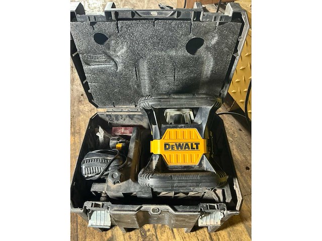 Dewalt dce079r accu bouwlaser - afbeelding 6 van  6