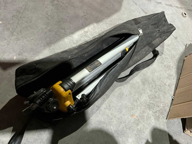 Dewalt dce089g bouwlaser - afbeelding 3 van  3