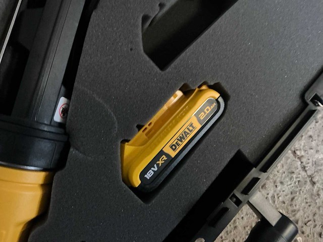Dewalt dce560 kitspuit - afbeelding 6 van  6