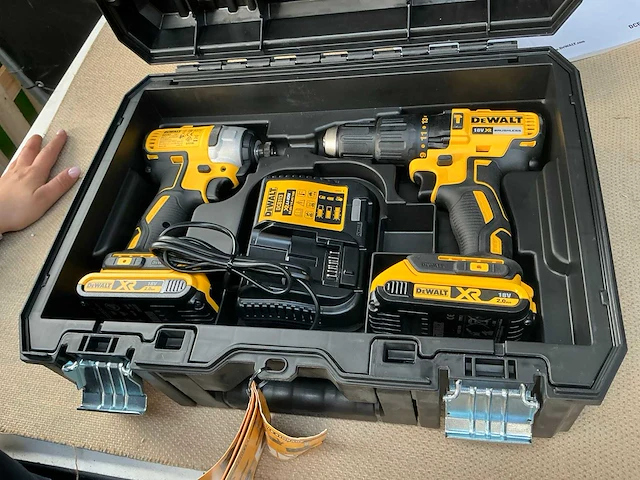 Dewalt dcf787 / dcd778 schroefboormachine - afbeelding 10 van  10