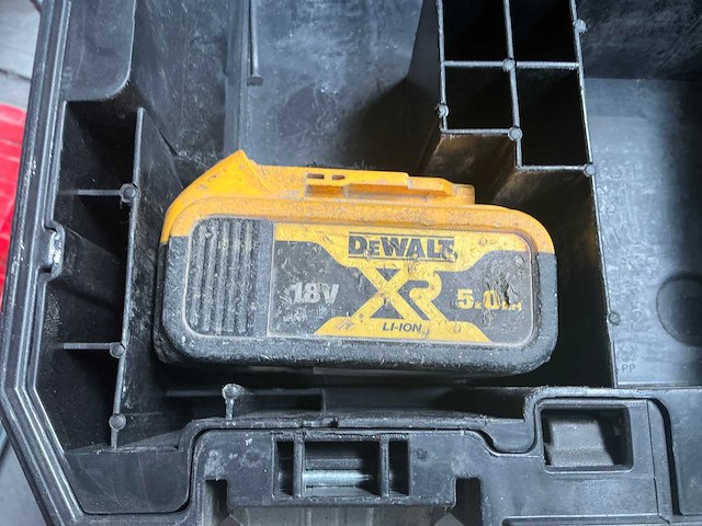 Dewalt dcf894 slagmoersleutel - afbeelding 5 van  8