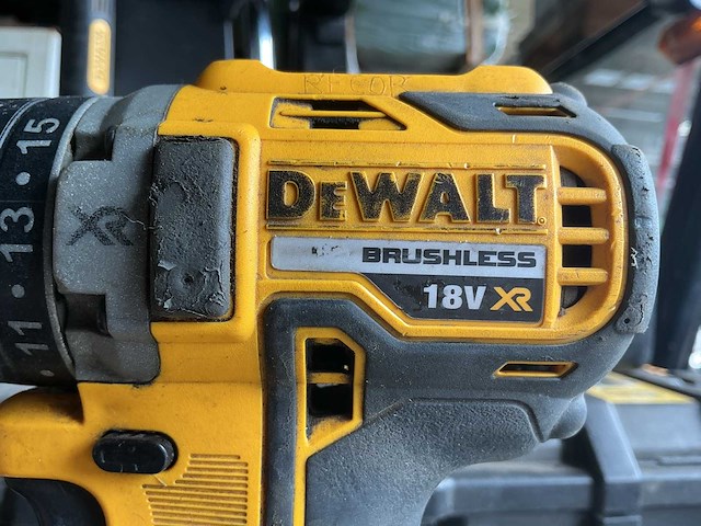 Dewalt dcg412/ haakse slijpmachine + slagmoermachine (2x) - afbeelding 4 van  4