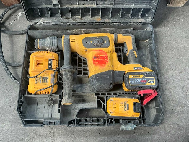 Dewalt dch481 breekhamer - afbeelding 1 van  5