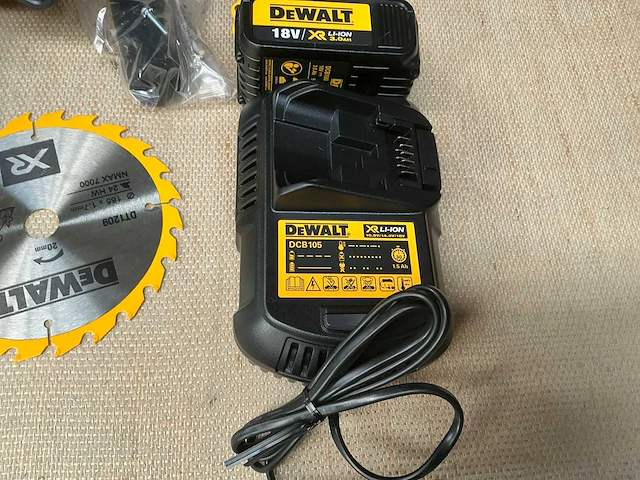 Dewalt dck294l2 accu gereedschapsset - afbeelding 4 van  6