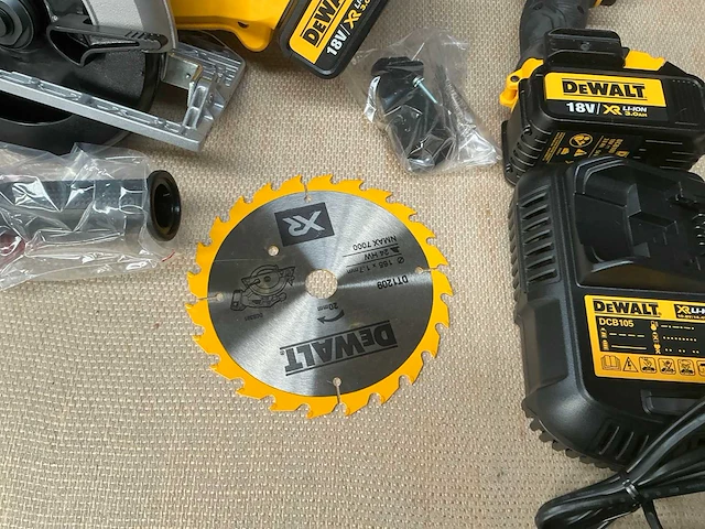 Dewalt dck294l2 accu gereedschapsset - afbeelding 5 van  6