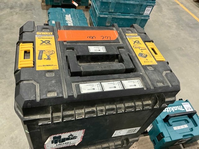 Dewalt dcn680 d2 accu tacker - afbeelding 5 van  6