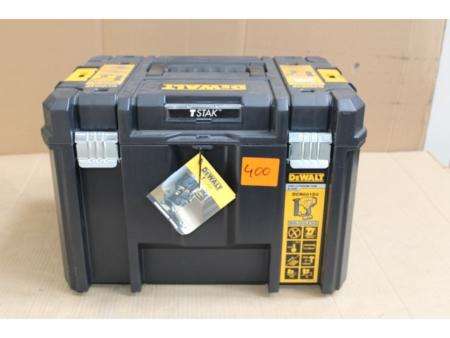 Dewalt dcn681d2-qw nietmachine - afbeelding 1 van  4