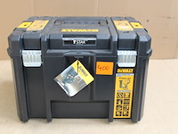 Dewalt dcn681d2-qw nietmachine - afbeelding 1 van  4