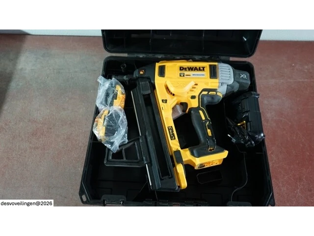 Dewalt dcn890p2-qw 18v xr betontacker - afbeelding 3 van  3