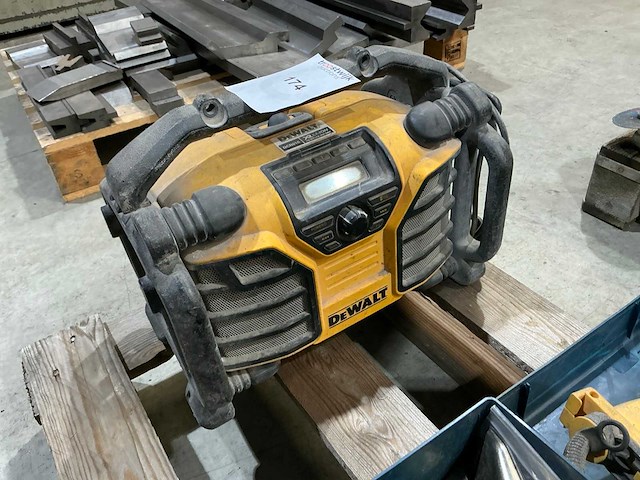 Dewalt dcr016 werfradio - afbeelding 1 van  4