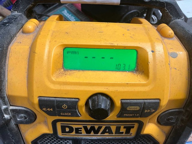 Dewalt dcr019 werfradio - afbeelding 4 van  6