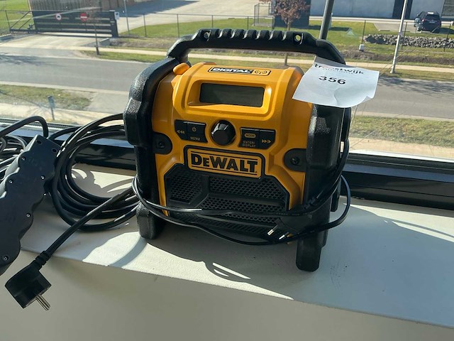 Dewalt dcr020 werfradio - afbeelding 2 van  3