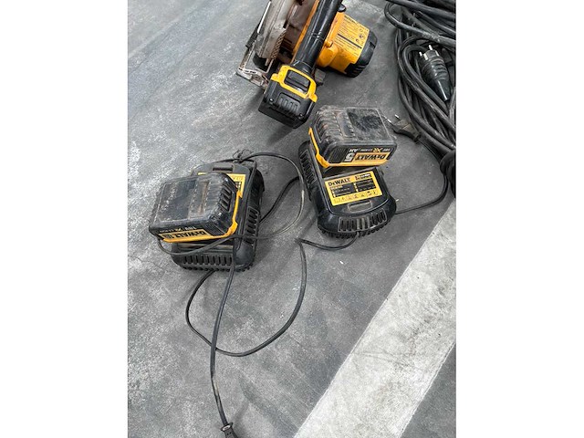Dewalt dcs391 cirkelzaagmachine - afbeelding 1 van  1