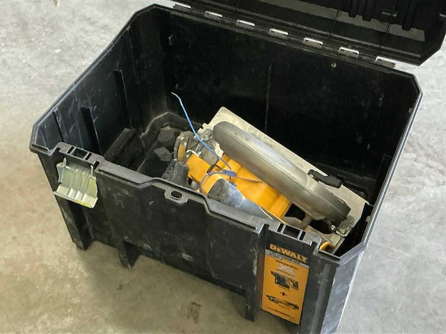 Dewalt dcs570 cirkelzaagmachine - afbeelding 4 van  5
