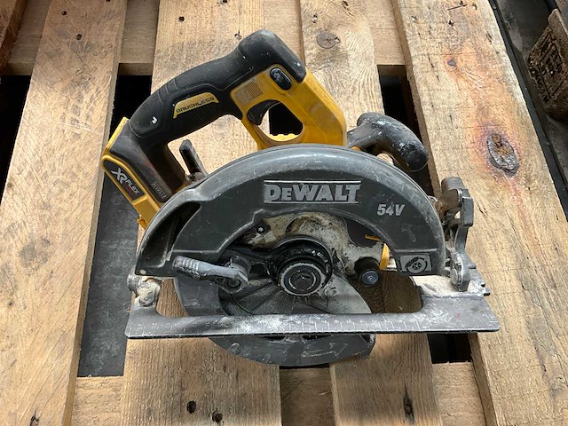 Dewalt dcs575 accu cirkelzaagmachine - afbeelding 1 van  8