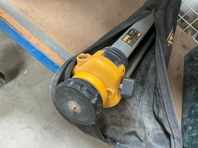 Dewalt de0881 statief (2x) - afbeelding 3 van  4